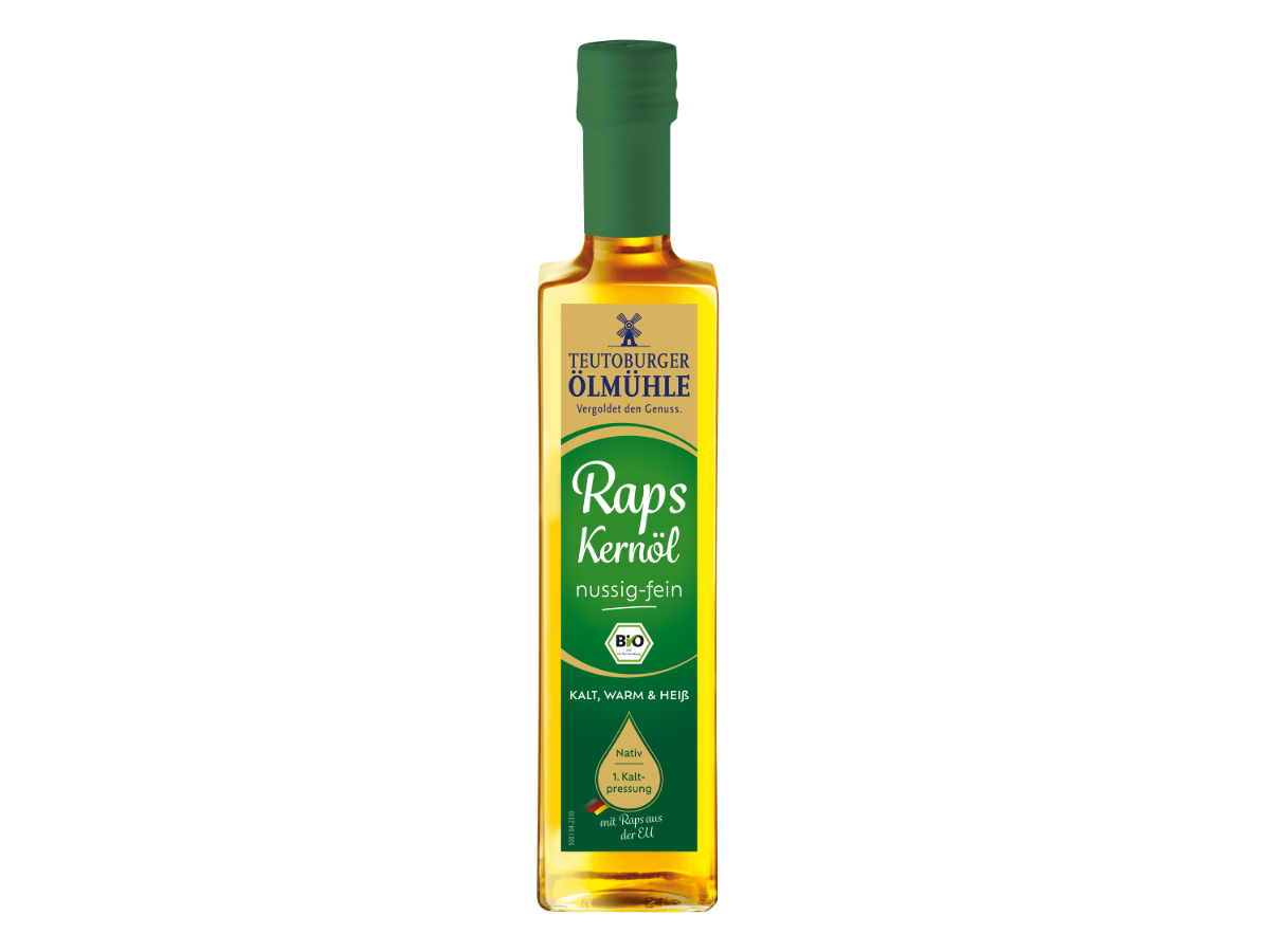 Flasche Teutoburger Ölmühle Bio Rapskernöl nussig-fein 500 ml, weißer Hintergrund