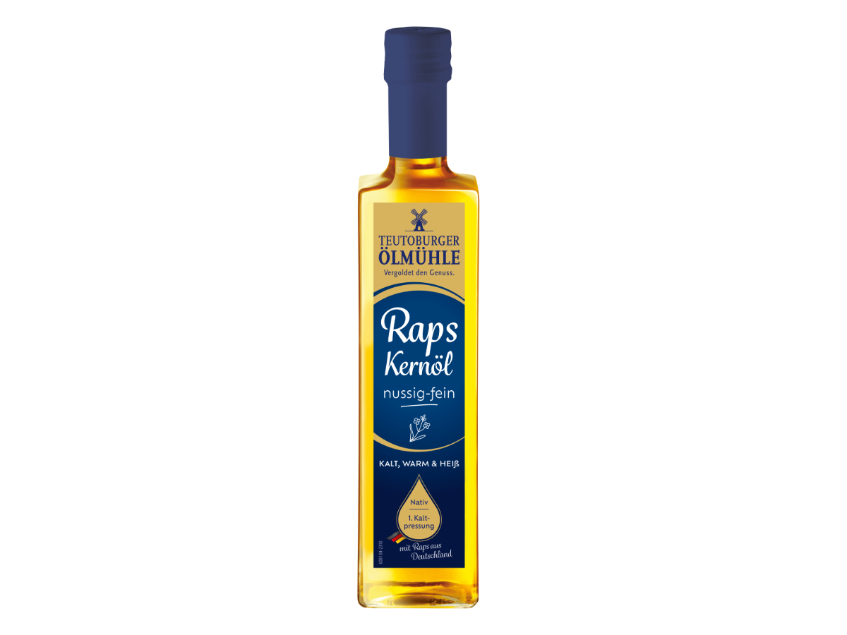 Flasche Teutoburger Ölmühle Rapskernöl nussig-fein 500 ml, weißer Hintergrund